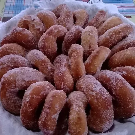 Alojamento de Acomodação e Pequeno-almoço Rita And Family 4*