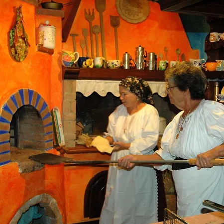 Rita And Family Bed & Breakfast 3*