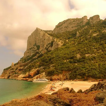 Rita And Family Loceri