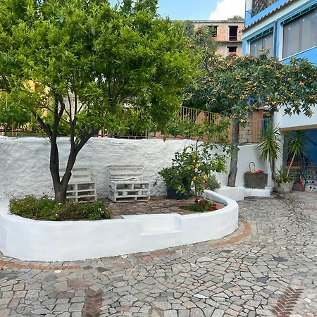 Rita And Family 4* Loceri