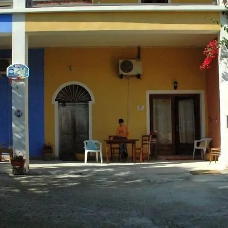 Rita And Family Loceri